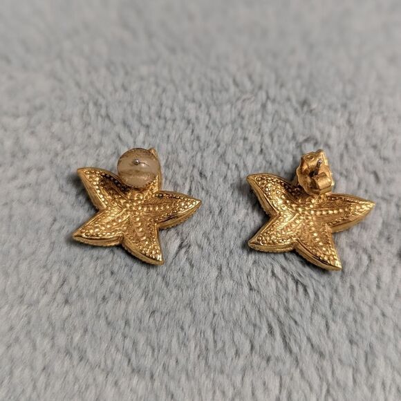 Vintage Goldtone and Faux Pearl Starfish Pierced Earrings - Picture 4 of 5